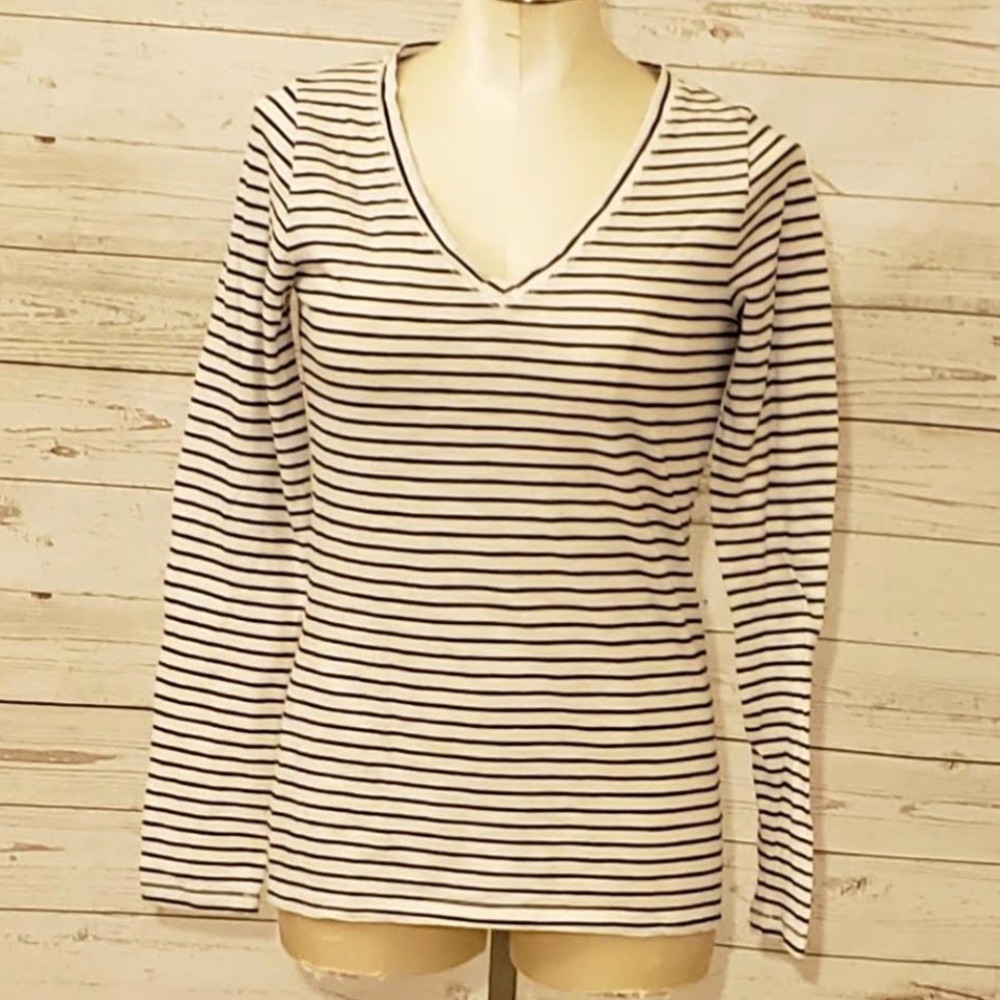 Mossimo Supply Co. striped long sleeve tee